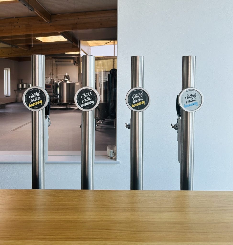 Stahlbräu Biersäulen